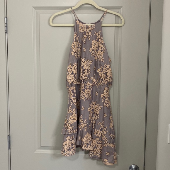 Dresses & Skirts - Tulip Hem Lace Dress